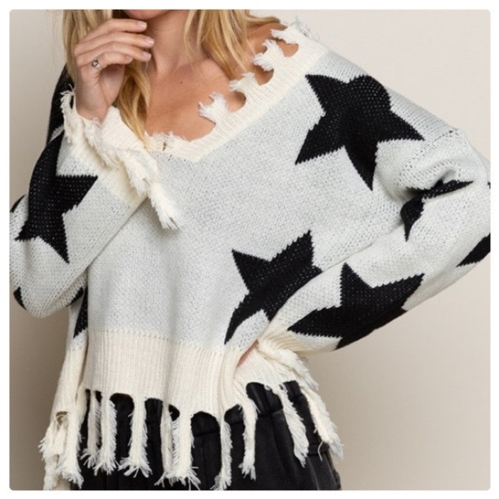 POL All about Stars Fringe Sweater Top - Picture 2 of 6